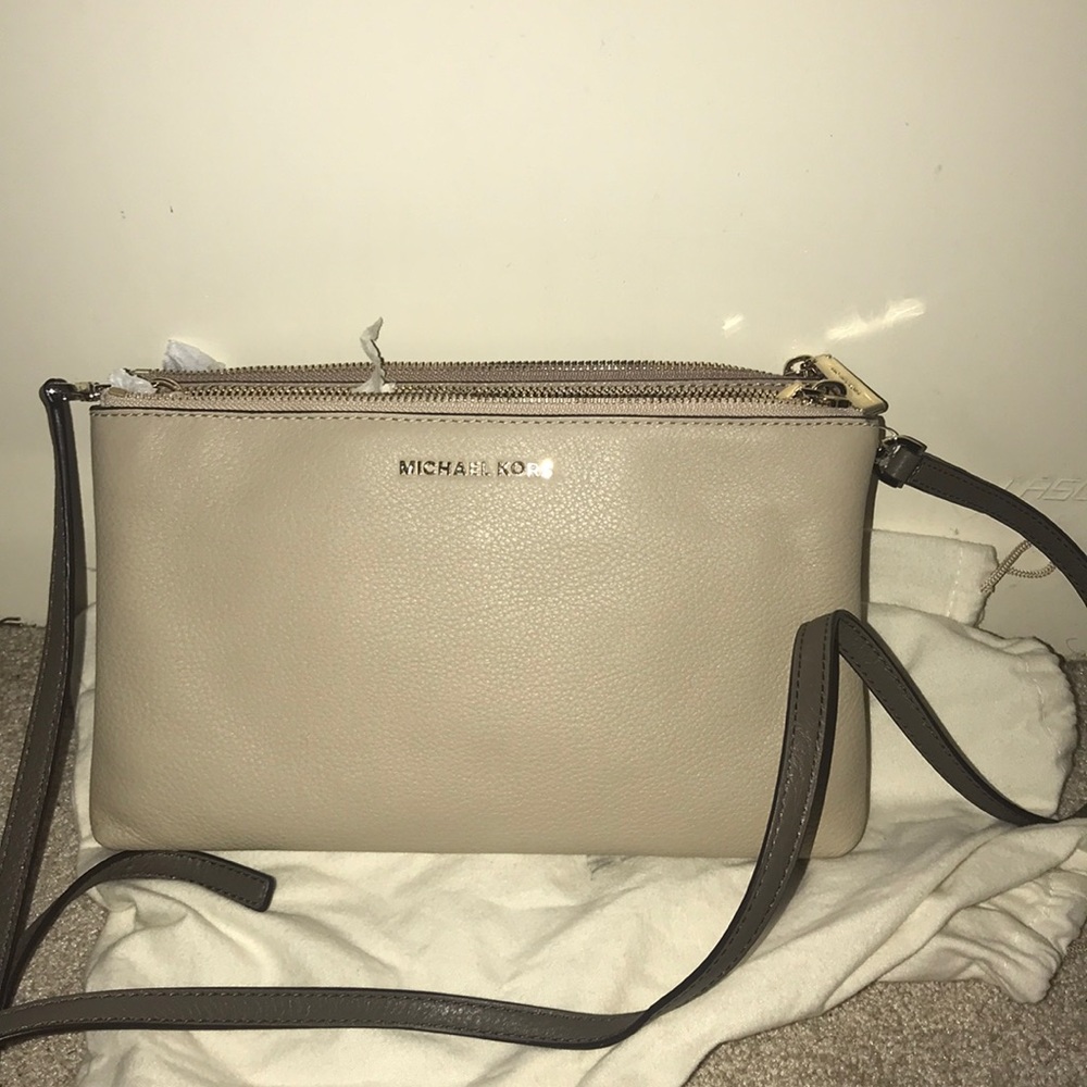 NEW MICHAEL KORS CROSSBODY BAG- NATURAL TRICOLOR